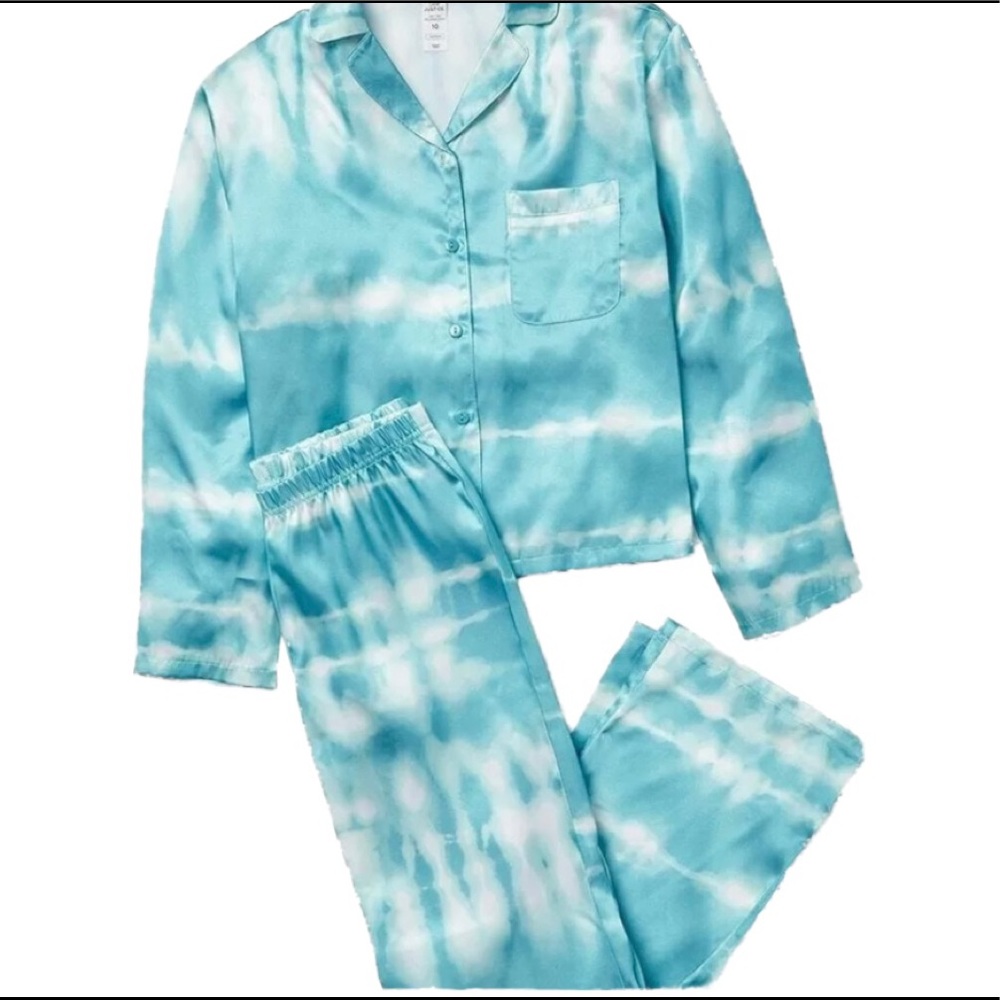 Justice Girl's tie dye silky button up pajama . It does not come with eye mask.
